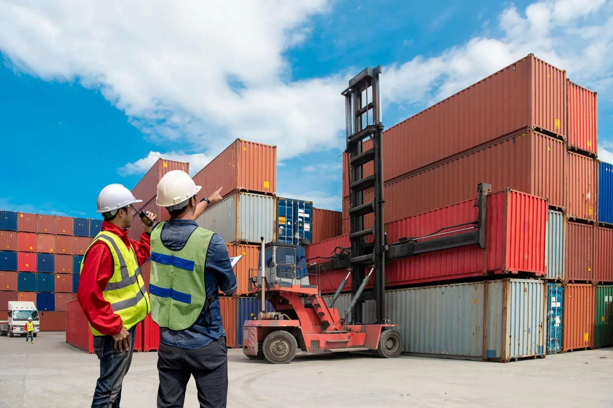 imgi_141_custom-clearance-uncargo
